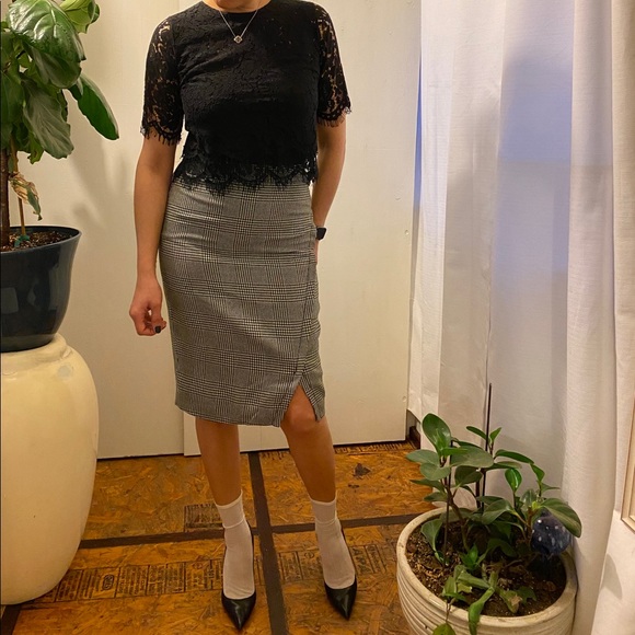 T5 The Limited skirt - Picture 2 of 7